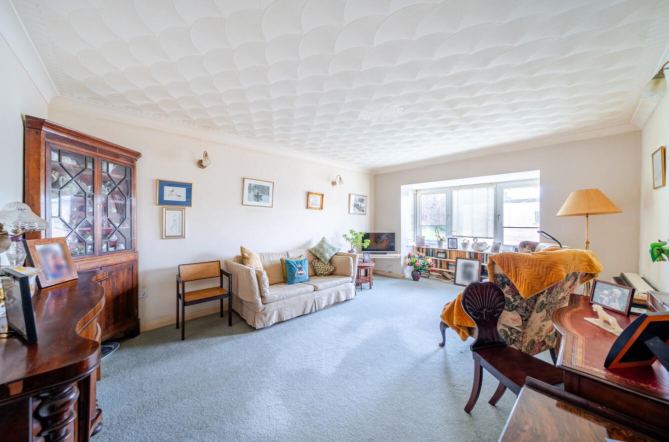 Long Oaks Court, Sketty, Swansea, SA2 0QH